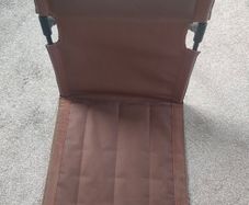 Foldable floor camping chair