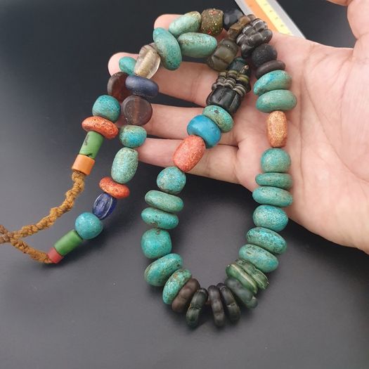 Vintage Turqouise Color Old Resin & Glass Beads Necklace