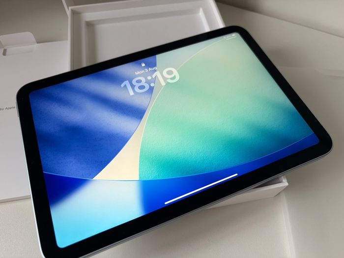 iPad mini A17 Pro Blue Activated 2 Days Ago, Full Apple Warranty (2027)