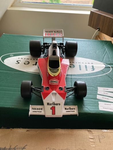 McLaren M23 Formula one Scale 1/16 by Polistil