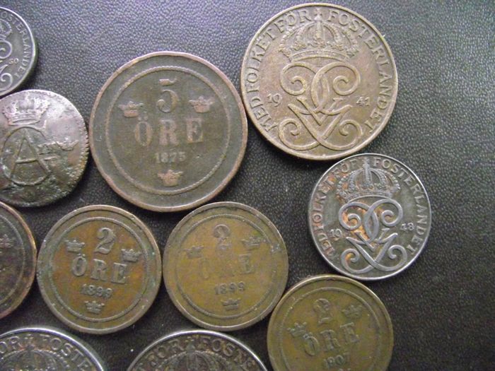 Lot Of Old Swedish Coins (1805-1993)#80