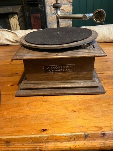 gramophone