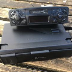 Mercedes Radio & CD changer