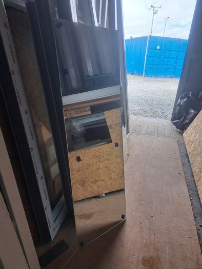Brand new Mirror