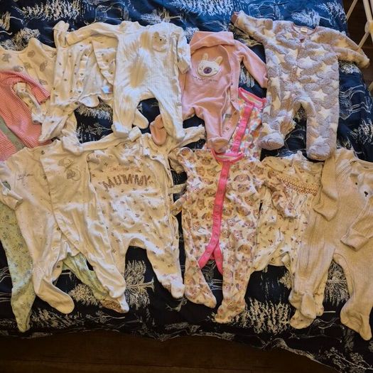 Baby girl clothes bundle 3- 6 months