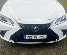 2019 Lexus Es 300h F Sport  Cvt
