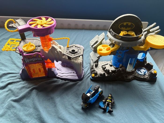 2 Batman Imaginext Sets