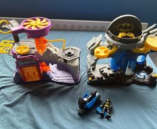 2 Batman Imaginext Sets