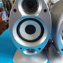 2 Speakers, unknown Model, in very good condition Image 2