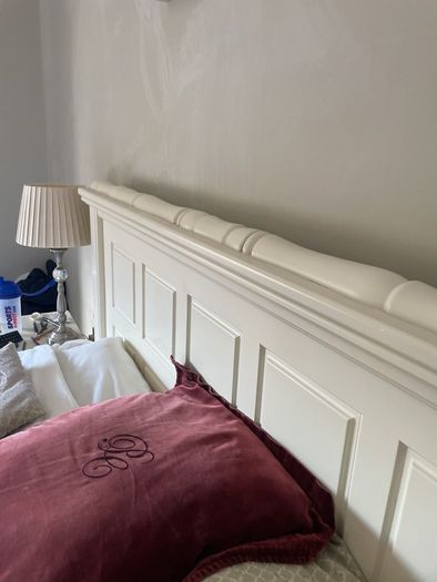 kingsize bed