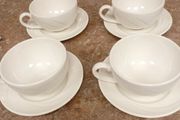 4 Cappuccino cups and saucers