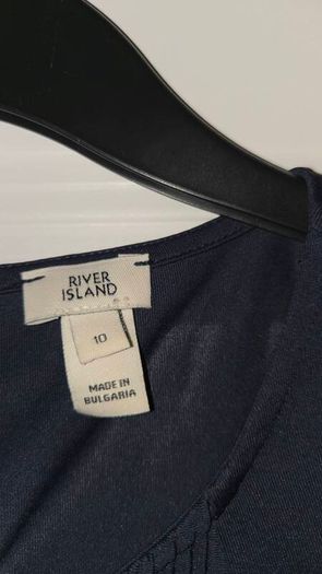 River island navy top
