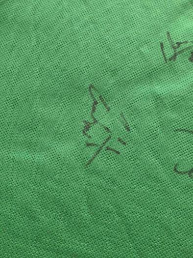 Ireland Ladies Soccer Signed Shirt Size UK14 Quinn