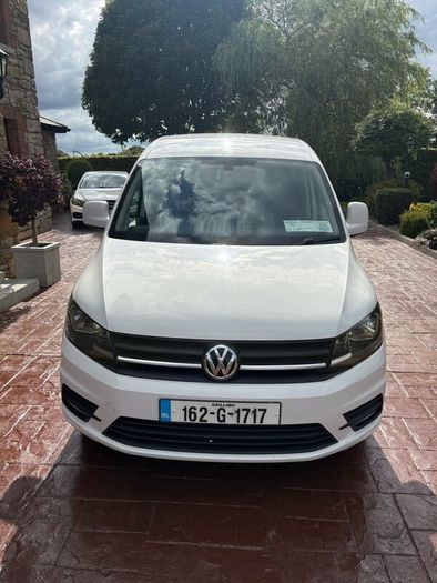 Volkswagen Caddy Highline 2.0 Tdi 102hp