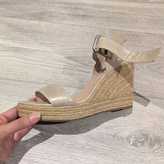 Wedge sandals