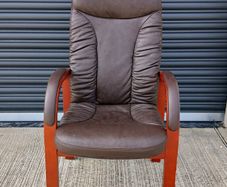 Orthopedic Chair