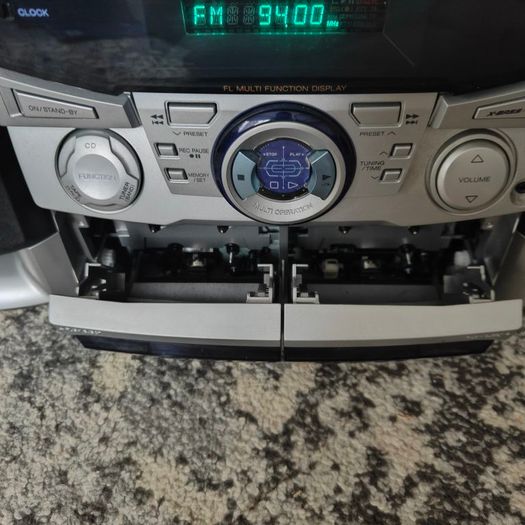 hi-fi Sharp