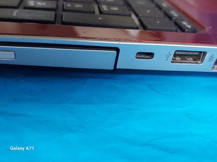 HP Pavillion, Red, AMD A4-5000 APU wiyj Radeo HD Graphics, 1.5GHz,  4GB Ram, 700GB HDD, Windows 10, Microsoft Edge, Chrome