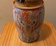 Beautiful collectible Williamson Tea Tin