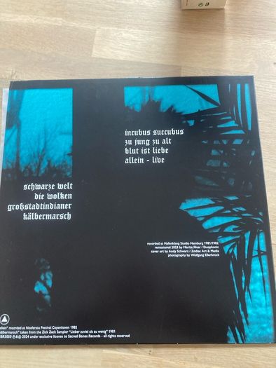 Xmal Deutschland Early Singles