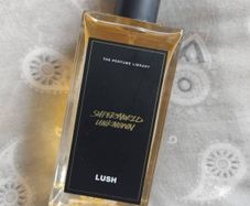 Lush Super world Unknown perfume