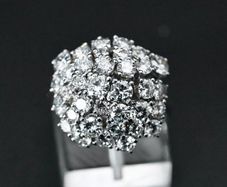 Vintage 1970s 4.1ct Diamond Cluster Ring