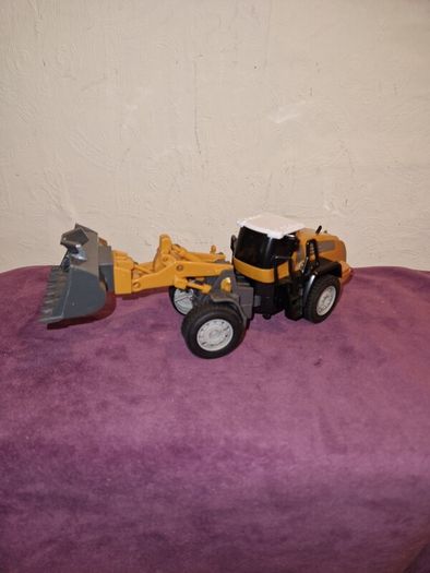 Kandytoys Tranzmaster construction vehicle with front loader