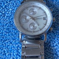 Beautiful DKNY watch(unisex)