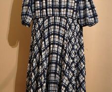 BNWT: Dress Size 22