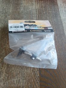 Bike chain tensioner