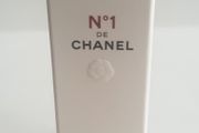 Chanel Red Camellia Revitalizing  Cream