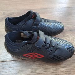 Umbro children's football boots