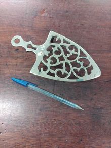 Brass Trivet Stand