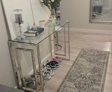 Console table