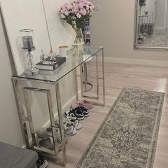 Console table