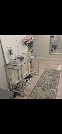 Console table