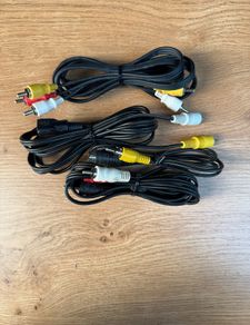 Assorted AV cables