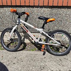 kids bike carrera 16 inch