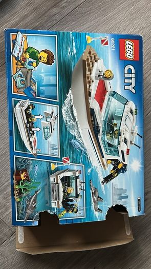 Limited edition Lego 60221