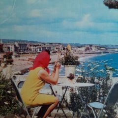 Vintage postcard Bray
