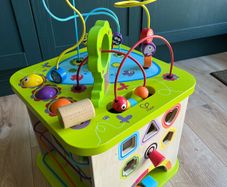 Country Critters Wooden Activity Play Cube by Hape