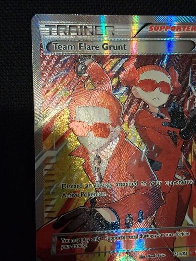 Pokemon Card : Team Flare Grunt