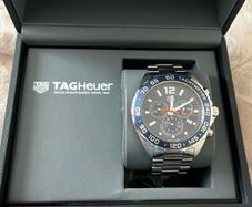tag heuer formula 1 , 43mm blue dial chronograph watch
