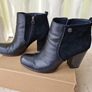 Genuine Tommy Hilfiger Ankle Boots UK7 Image 3