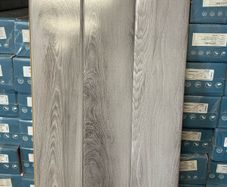 Laminate flooring high gloss