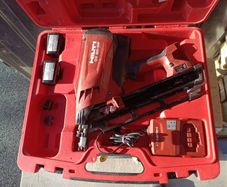 Hilti nail gun ( Paslode)