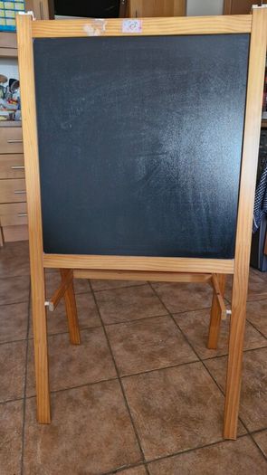 Easel- white and black board