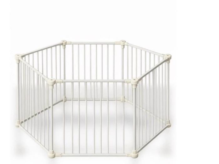Children's play pen