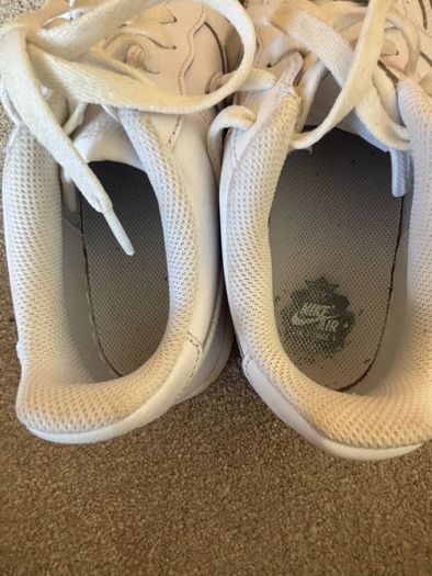 Classic White Leather Nike Air Force 1 Low Trainers UK 5.5