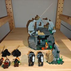 Lego The Lord of the Rings Attack on Weathertop 9472